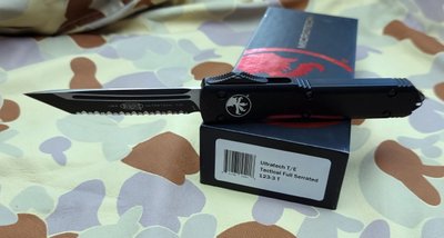 Ніж Microtech Ultratech Tanto Point Black Blade FS Tactical