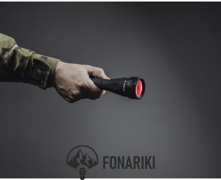 Набір для полювання Armytek Predator Pro v3.5 Magnet USB (WARM) в кейсі