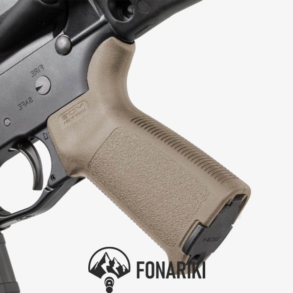 Рукоятка пістолетна Magpul MOE Grip для AR15/M4. Колір: пісочний